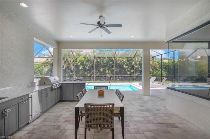 3045 Mandalay CT, NAPLES FL 34105