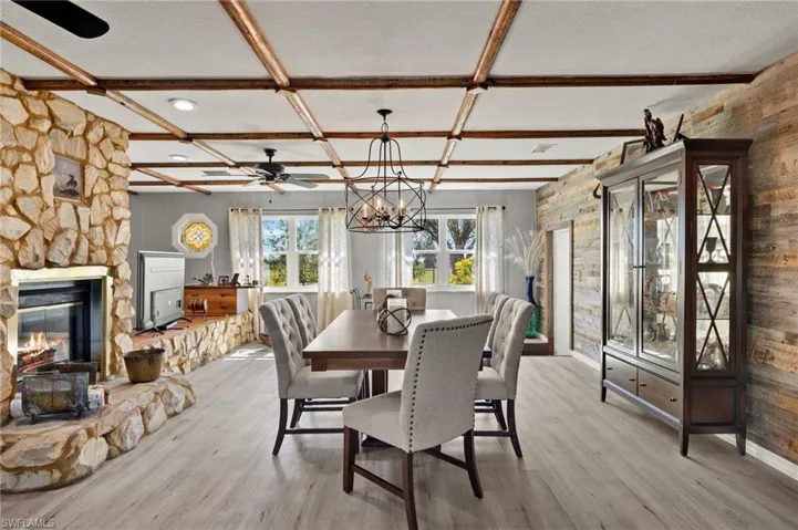 2222 Se Mcclelland Dr, Arcadia, Florida 34266