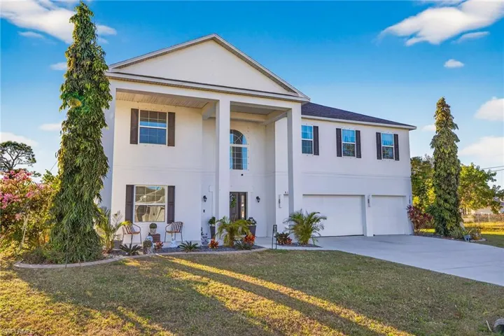 812 Sw 11th Ct, Cape Coral, Florida 33991