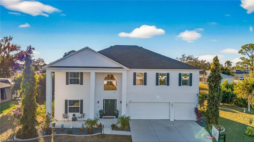 812 Sw 11th Ct, Cape Coral, Florida 33991
