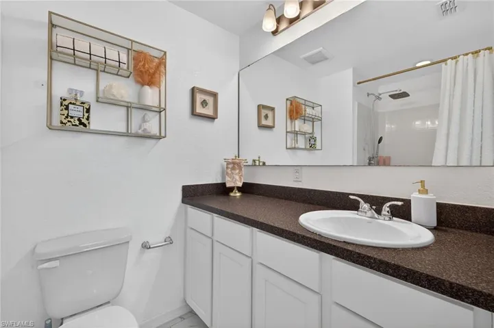 812 Sw 11th Ct, Cape Coral, Florida 33991