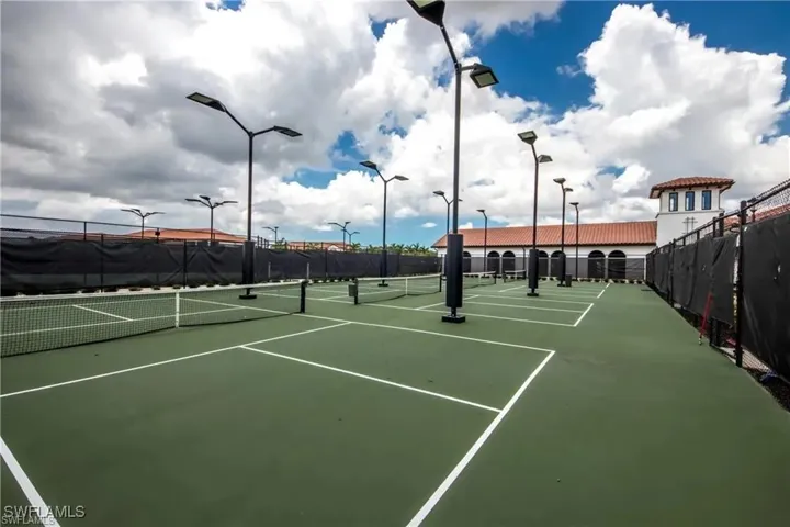 Pickleball Courts