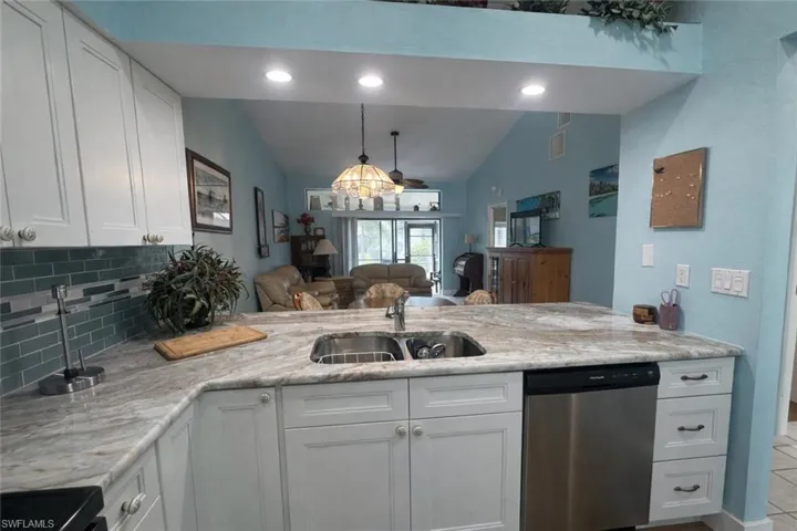 11541  Caraway  LN, Fort Myers, FL 33908
