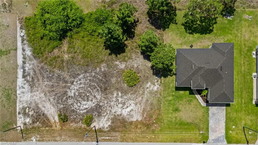 1156 Holmes Ave S, Lehigh Acres, Florida 33974