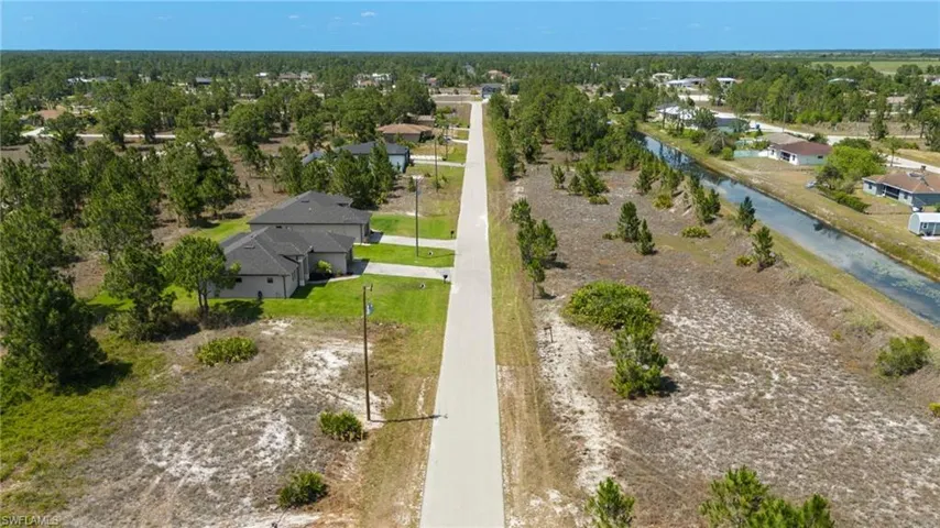 1156 Holmes Ave S, Lehigh Acres, Florida 33974