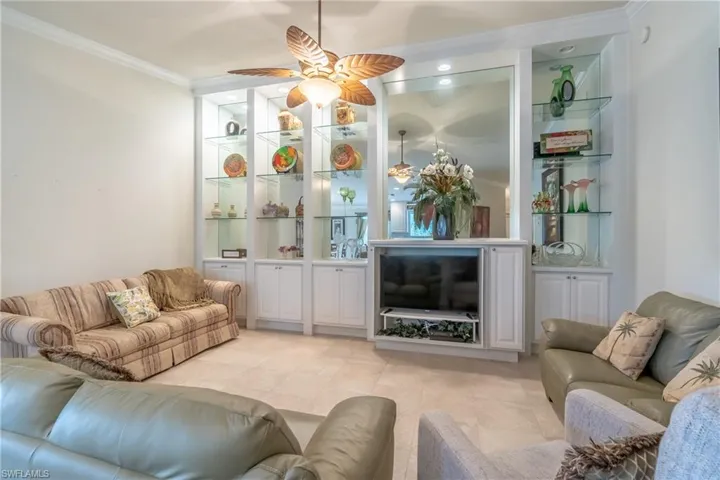 8424  Borboni  CT, Naples, FL 34114