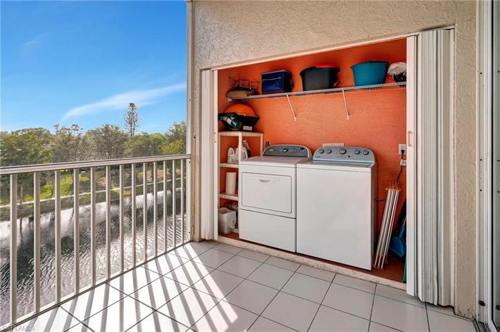 14901  Park Lake  DR, Fort Myers, FL 33919
