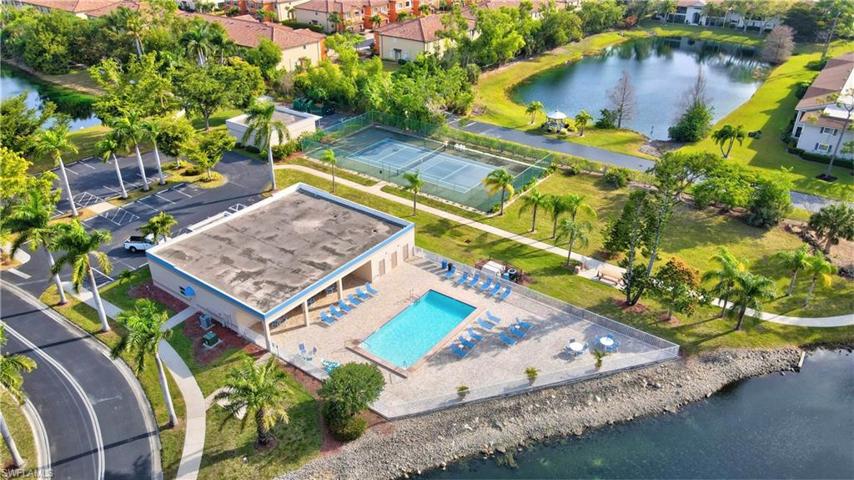 14901  Park Lake  DR, Fort Myers, FL 33919