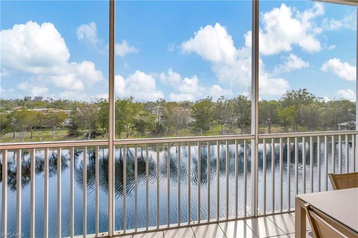 14901  Park Lake  DR, Fort Myers, FL 33919