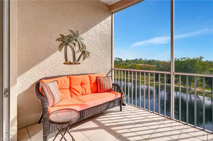 14901  Park Lake  DR, Fort Myers, FL 33919