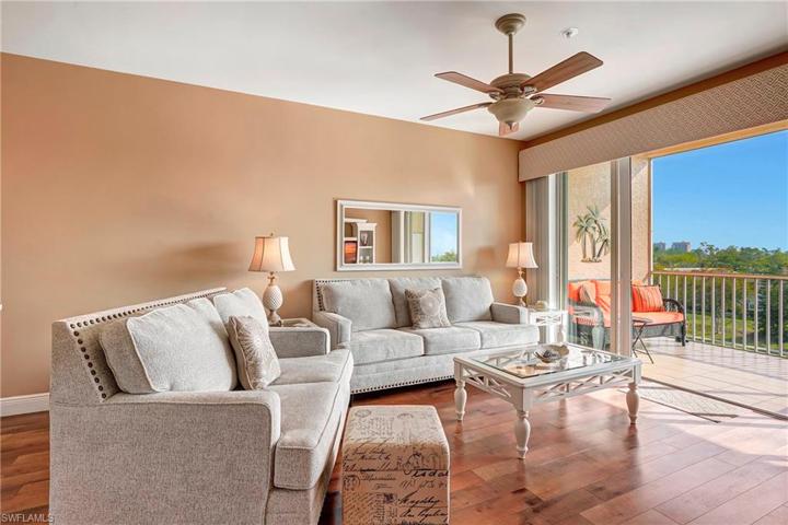14901  Park Lake  DR, Fort Myers, FL 33919