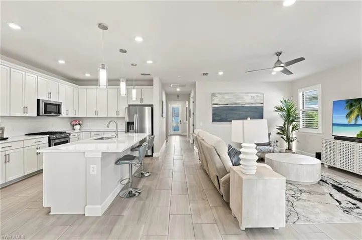 1870 Amador Ct, Naples, Florida 34120