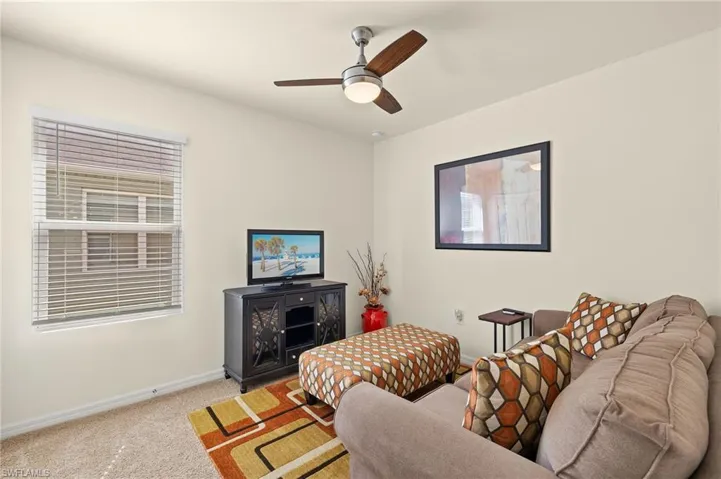 Guest bedroom 2