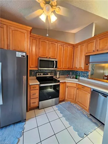 9630  Villa  DR, Fort Myers, FL 33905