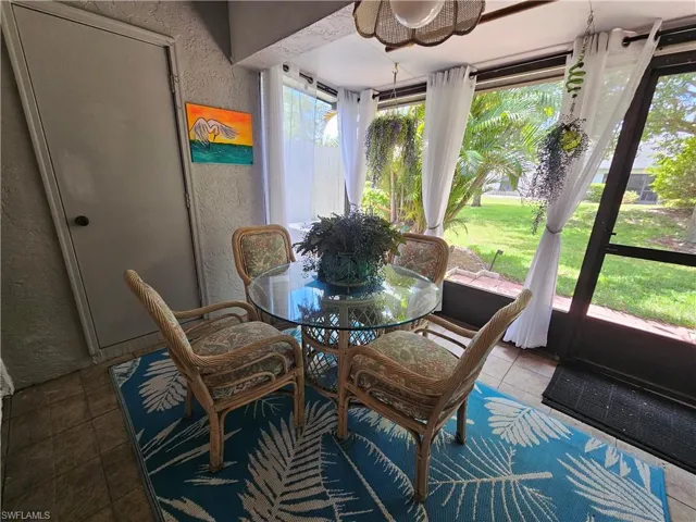 9630  Villa  DR, Fort Myers, FL 33905