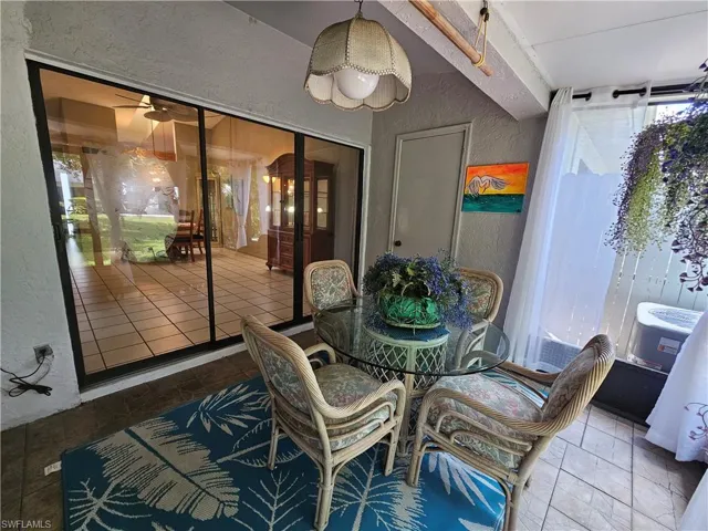 9630  Villa  DR, Fort Myers, FL 33905