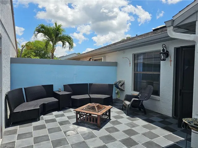 9630  Villa  DR, Fort Myers, FL 33905