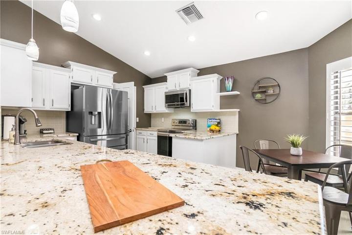 12681  Glen Hollow  DR, Bonita Springs, FL 34135