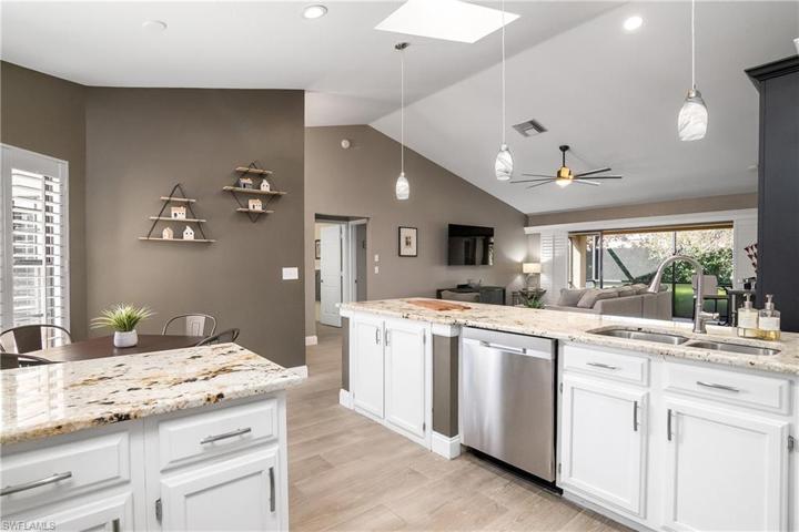 12681  Glen Hollow  DR, Bonita Springs, FL 34135