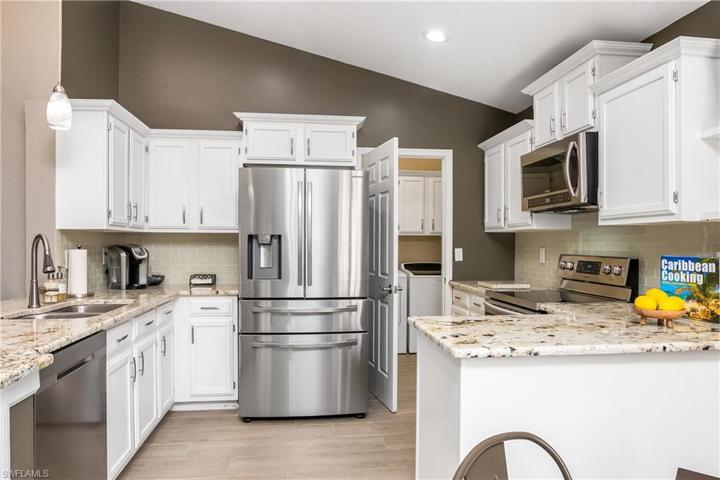 12681  Glen Hollow  DR, Bonita Springs, FL 34135