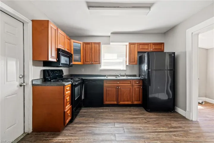 2328 Unity Ave, Fort Myers Fl 33901