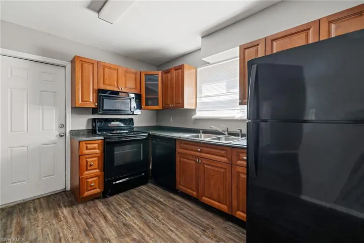 2328 Unity Ave, Fort Myers Fl 33901