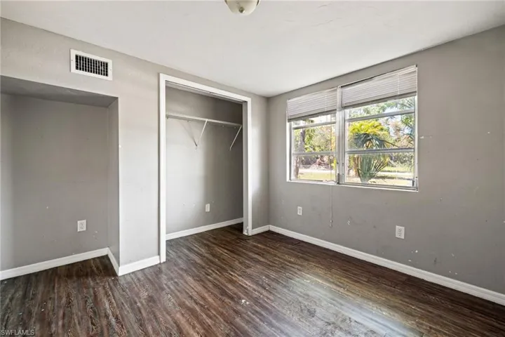 2328 Unity Ave, Fort Myers Fl 33901