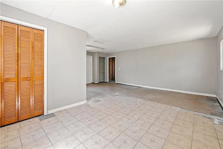 2328 Unity Ave, Fort Myers Fl 33901