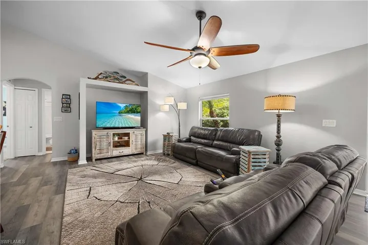 2682 Nature Pointe Loop, Fort Myers, Florida 33905