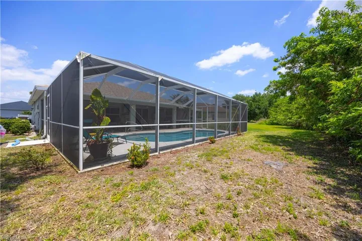 2682 Nature Pointe Loop, Fort Myers, Florida 33905