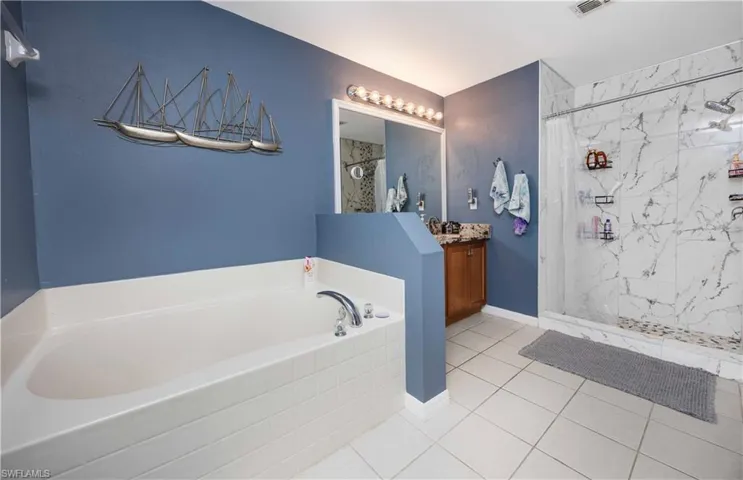 2682 Nature Pointe Loop, Fort Myers, Florida 33905