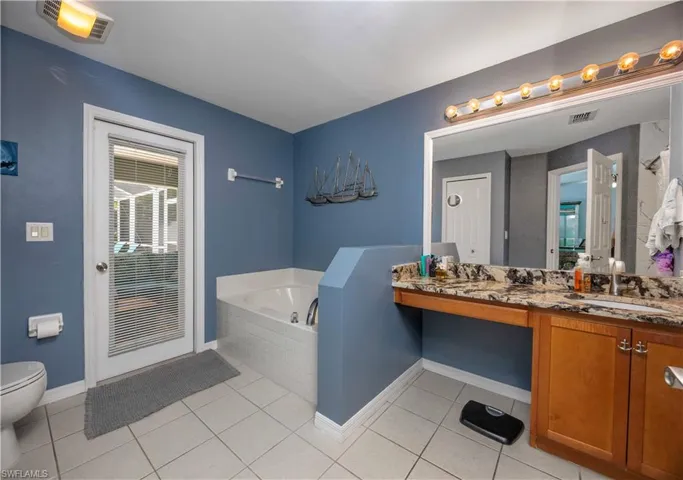 2682 Nature Pointe Loop, Fort Myers, Florida 33905
