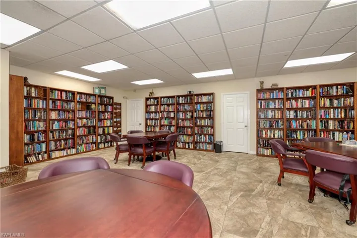 22589 Island Lakes Dr, Estero, Florida 33928