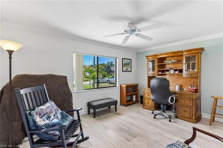 2609 Sw 37th St, Cape Coral, Florida 33914