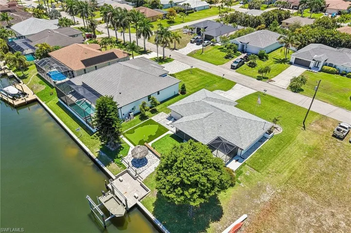 2609 Sw 37th St, Cape Coral, Florida 33914