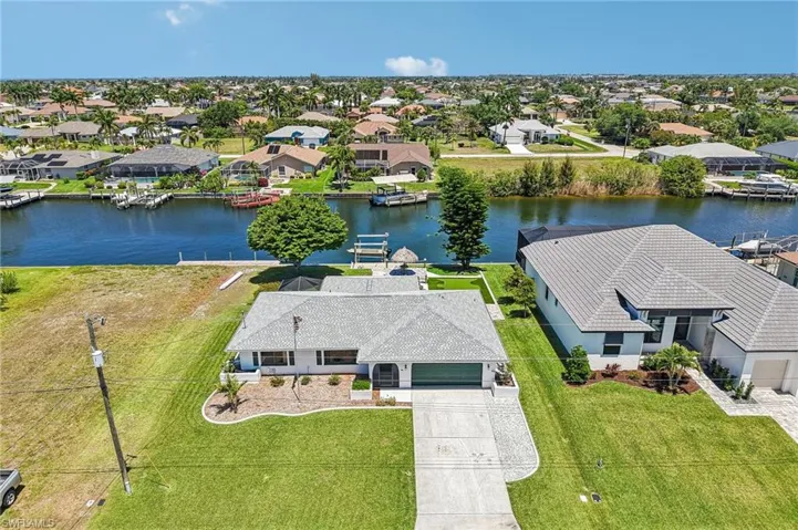 2609 Sw 37th St, Cape Coral, Florida 33914