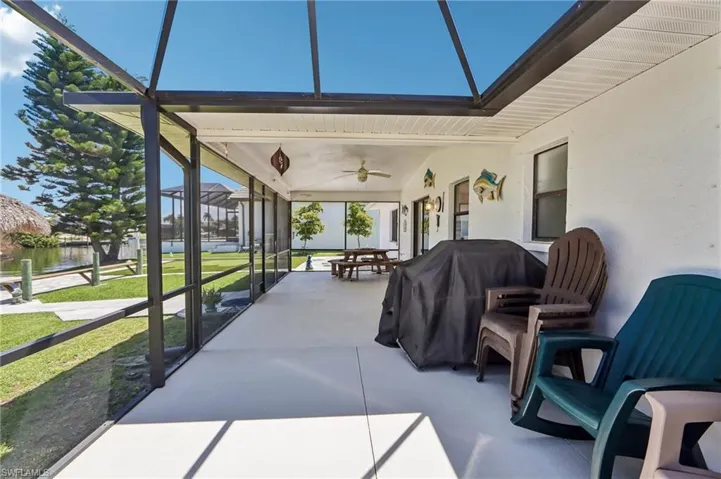2609 Sw 37th St, Cape Coral, Florida 33914