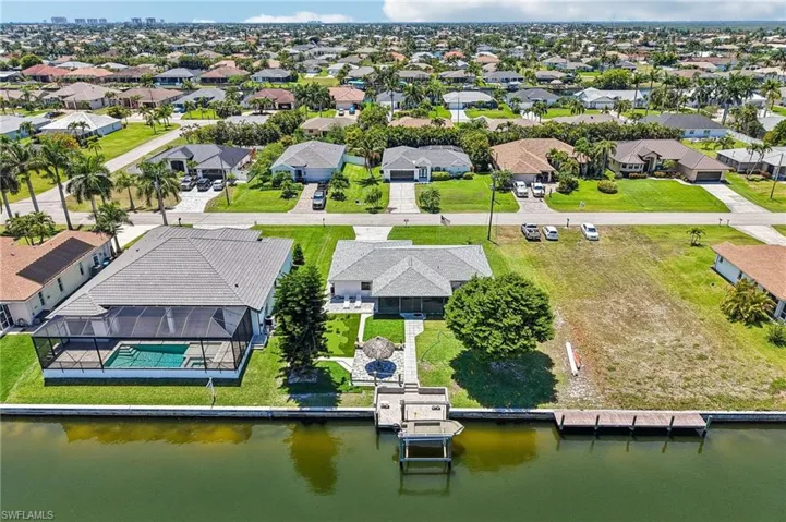 2609 Sw 37th St, Cape Coral, Florida 33914