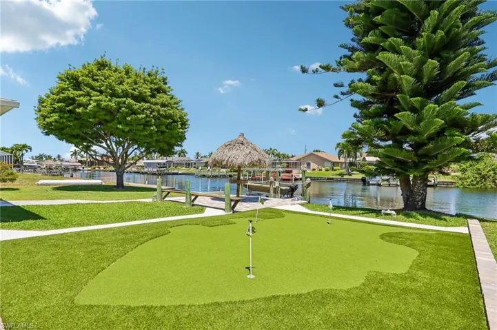 2609 Sw 37th St, Cape Coral, Florida 33914