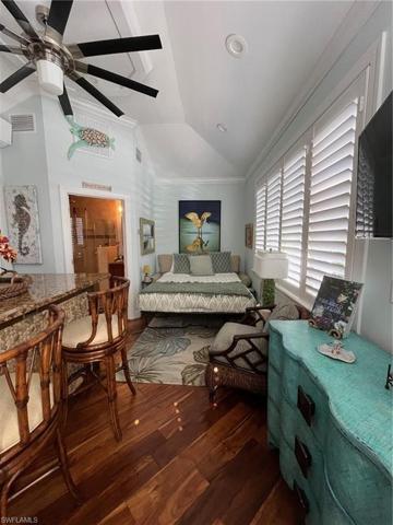 4987 Coach LN, NAPLES FL 34114
