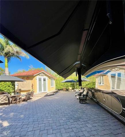 4987 Coach LN, NAPLES FL 34114