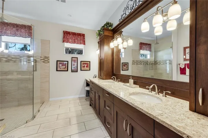 26370 Summer Greens Dr, Bonita Springs, Florida 34135