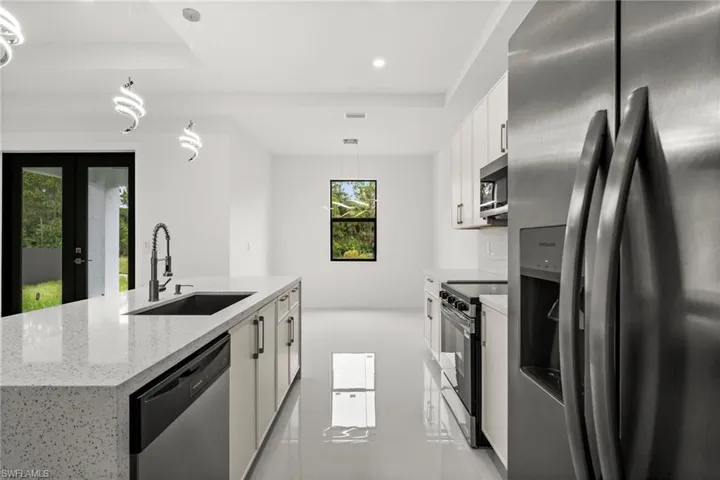 923 Bolivia Dr, Lehigh Acres, Florida 33974