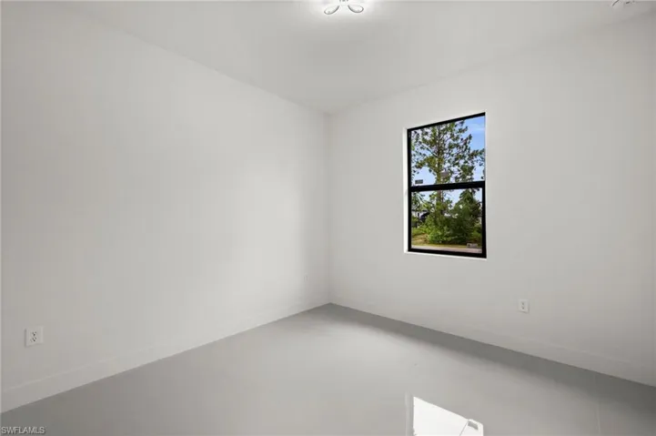 923 Bolivia Dr, Lehigh Acres, Florida 33974