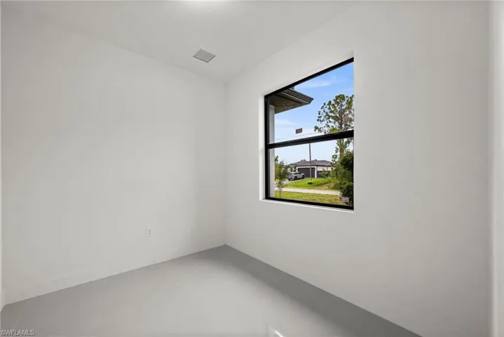 923 Bolivia Dr, Lehigh Acres, Florida 33974