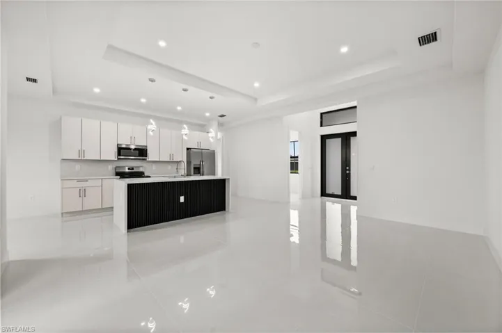 923 Bolivia Dr, Lehigh Acres, Florida 33974