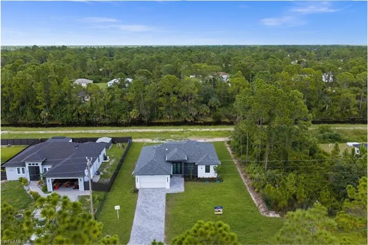 923 Bolivia Dr, Lehigh Acres, Florida 33974