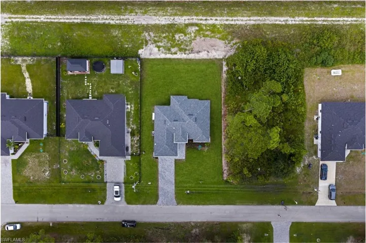 923 Bolivia Dr, Lehigh Acres, Florida 33974