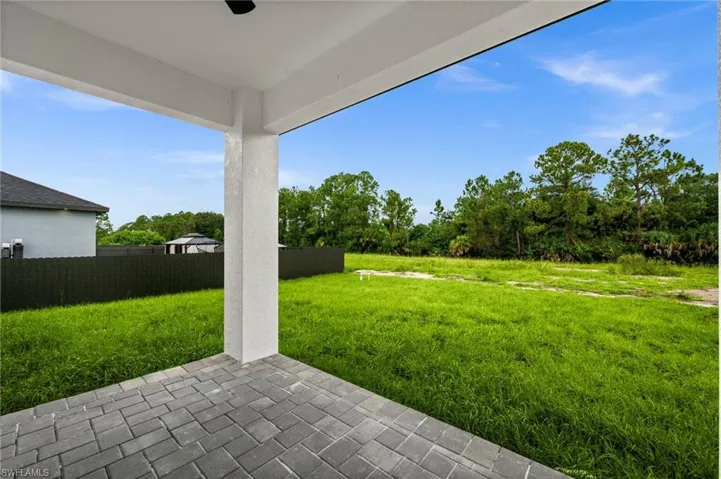923 Bolivia Dr, Lehigh Acres, Florida 33974