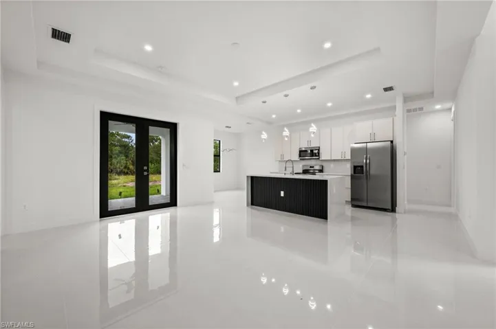 923 Bolivia Dr, Lehigh Acres, Florida 33974